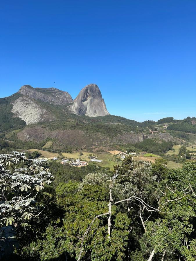 Suite Vista Azul - Frente Para Pedra Azul Pedra Azul  Kültér fotó