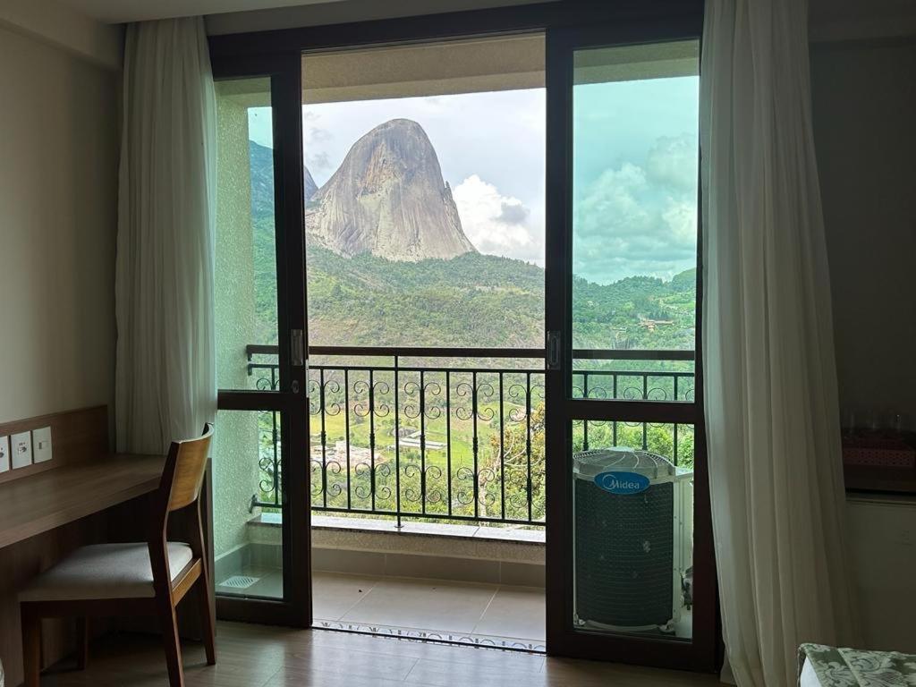 Suite Vista Azul - Frente Para Pedra Azul Pedra Azul  Kültér fotó